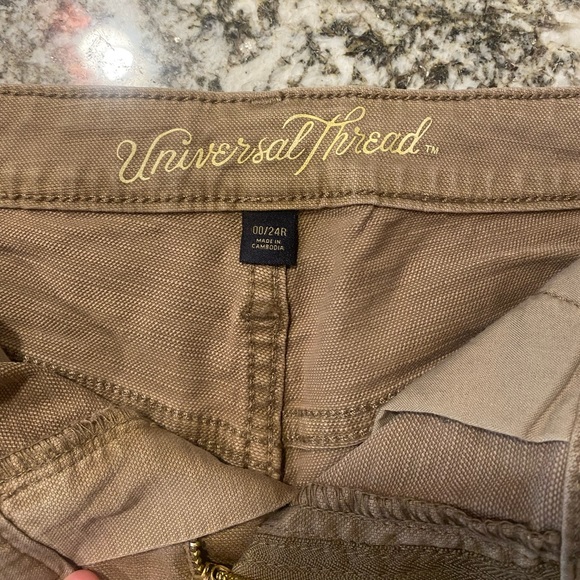 Universal Thread Shorts - Picture 6 of 6